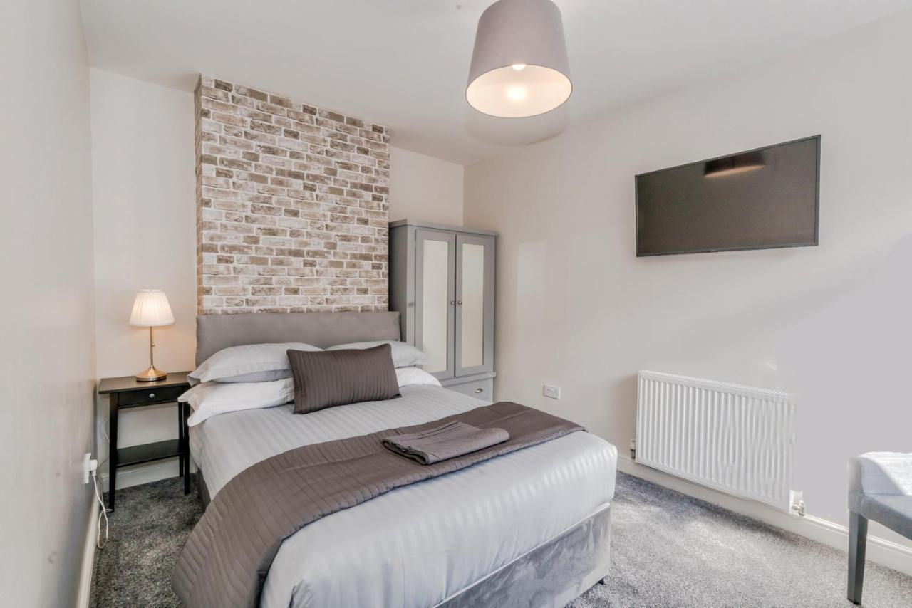 Cannock Hotel Apartments Eksteriør bilde