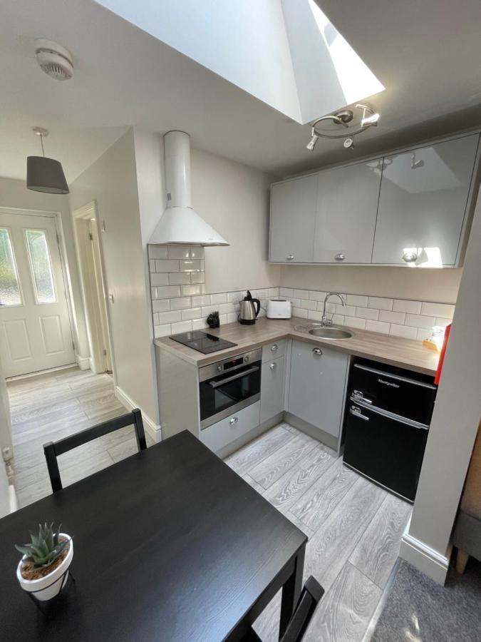 Cannock Hotel Apartments Eksteriør bilde